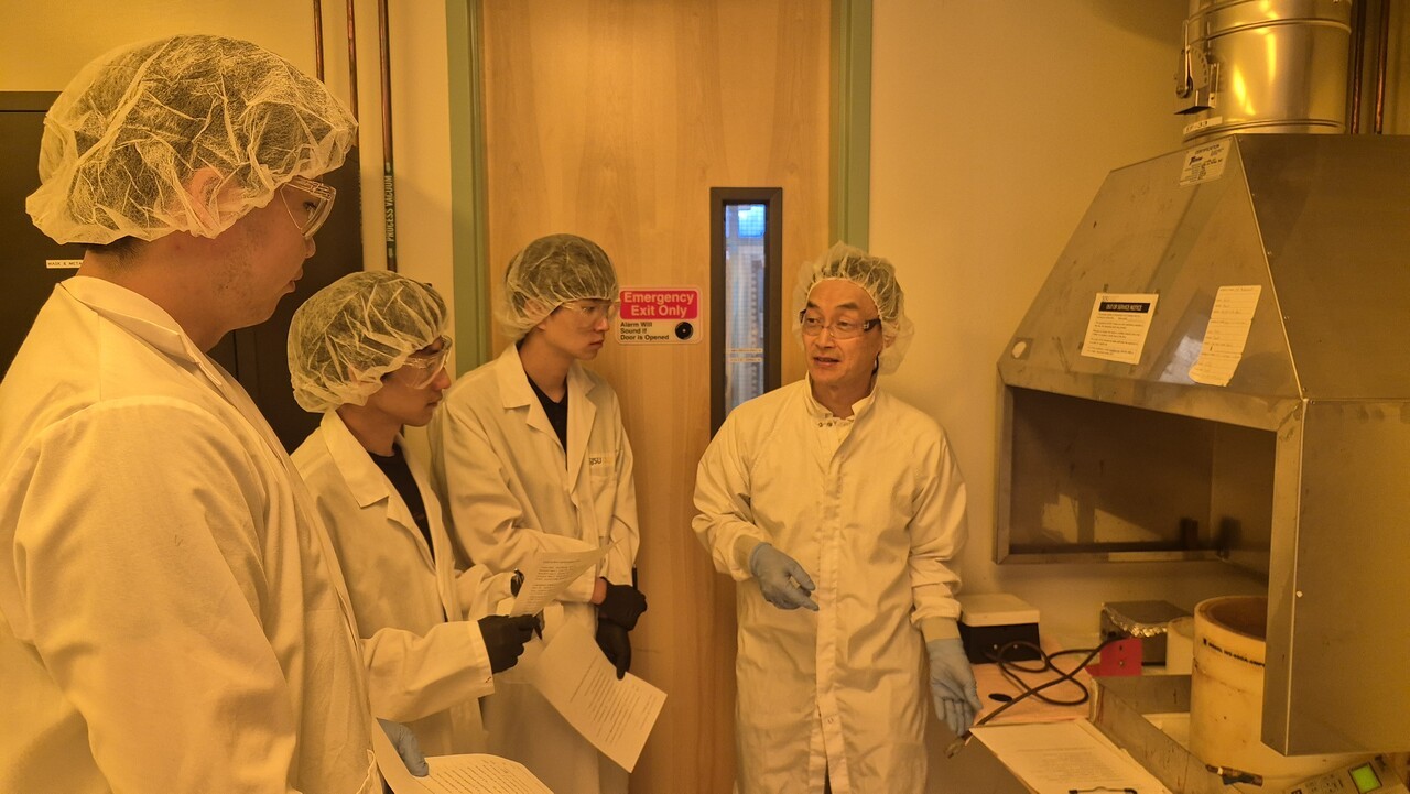 ▲ Hands-on Microfabrication 실습